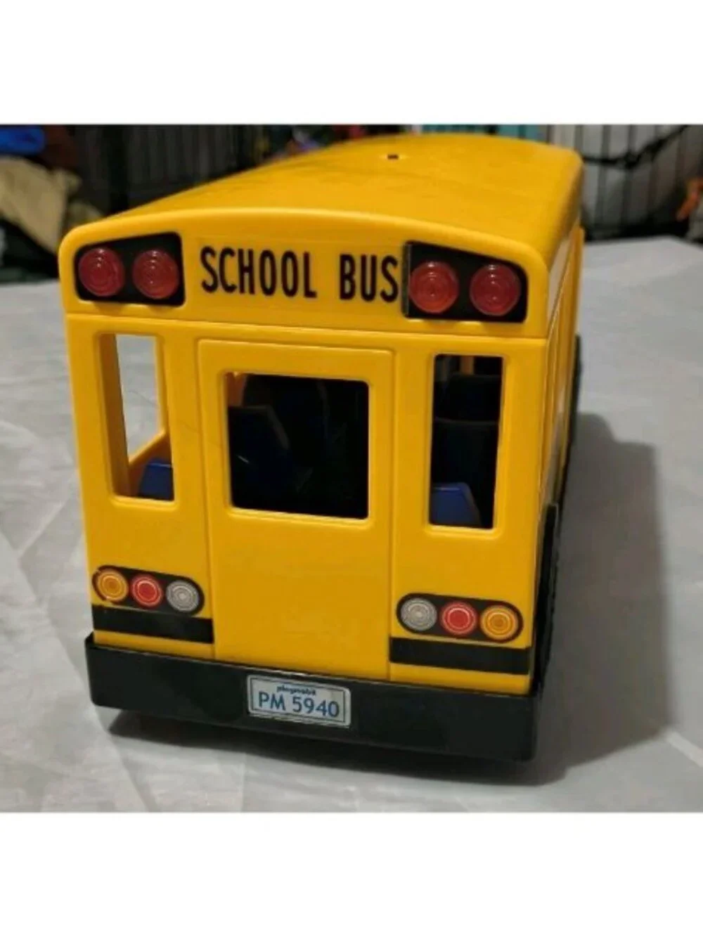 2011 PLAYMOBIL Yellow School Bus w/ Flashing Lights Vehicle Tested No Stop Sign